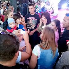 На гастролях, backstage