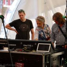 На гастролях, backstage