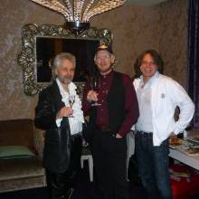 На гастролях, backstage